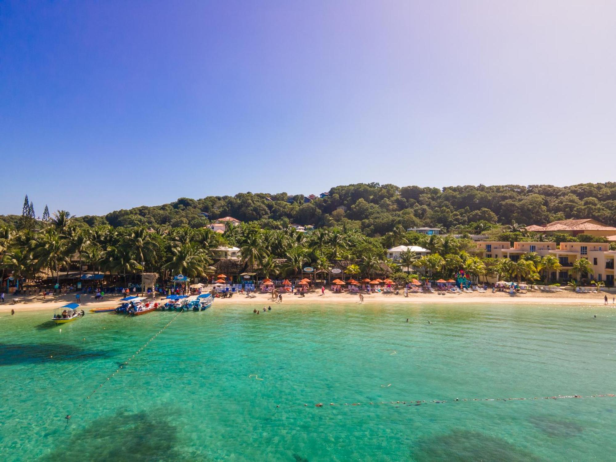 Paradise Beach Hotel & Resort West Bay Luaran gambar